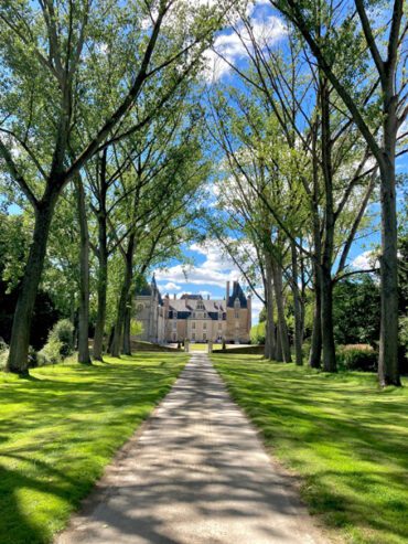 Photo de l'allée du Château du Plessis, à Argentré-du-Plessis