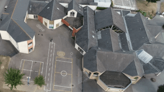 Vue du ciel de l'école Jean-Louis Etienne